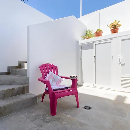 Purple Volcano - Pool And Gym In Sport Center Fariones Included By Lanzarote Vakantiehuis *