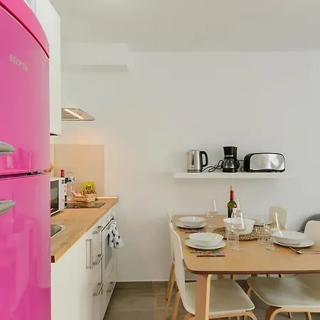 Vakantiehuis Purple Volcano - Pool And Gym In Sport Center Fariones Included By Lanzarote